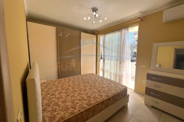 Shtepi me qera Apartament ne Tirane, 2+1, Mobilimi E mobiluar, Pagesa 570  Euro.