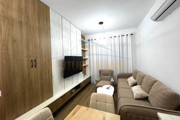 Shtepi me qera Apartament ne Tirane, 1+1, Mobilimi E mobiluar, Pagesa 45,000  Leke.