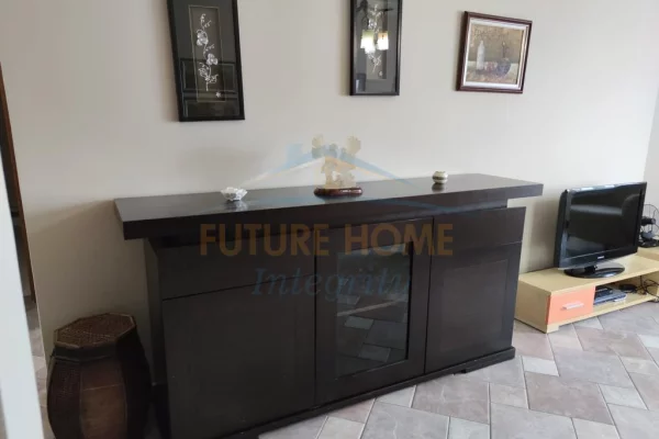 Shtepi me qera Apartament ne Tirane, 1+1, Mobilimi E mobiluar, Pagesa 60,000  Leke.