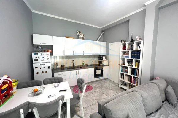 Apartment for sale in Tirana 2+1, Furnished