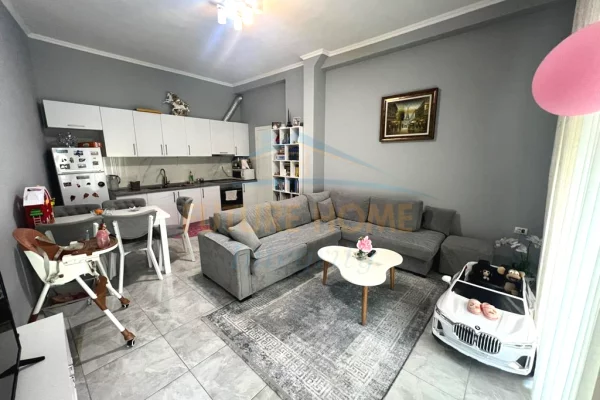 Apartment for sale in Tirana 2+1, Furnished