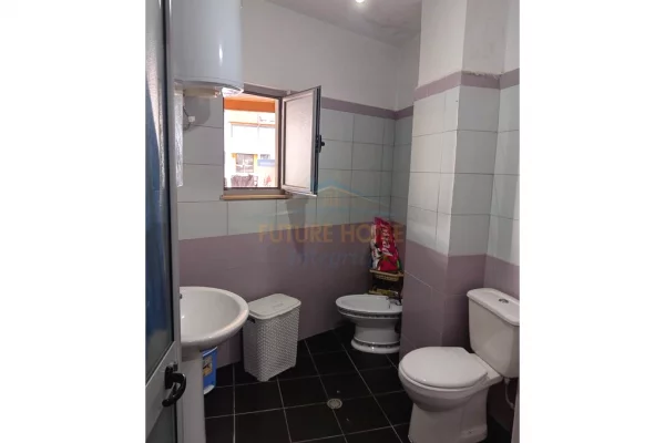 Apartment for sale in Tirana 1+1, In Part