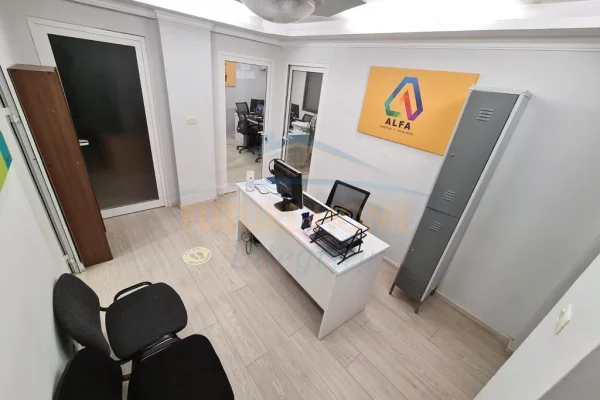 Qera, Ambient Biznesi, Blloku, Tirane.