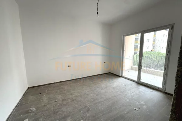 Shtepi me qera Apartament ne Tirane, 1+1, Mobilimi Bosh, pa mobiluar, Pagesa 500  Euro.