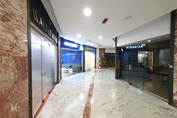 Qera, Ambient Biznesi, Qender, Tirane.