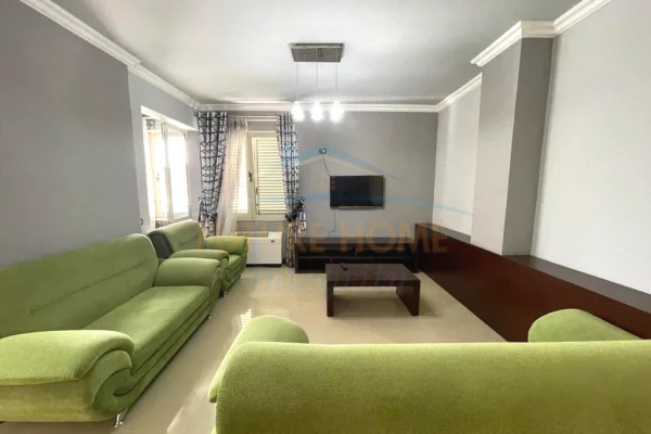 Shtepi me qera 2+1 ne Tirane - 500 Euro