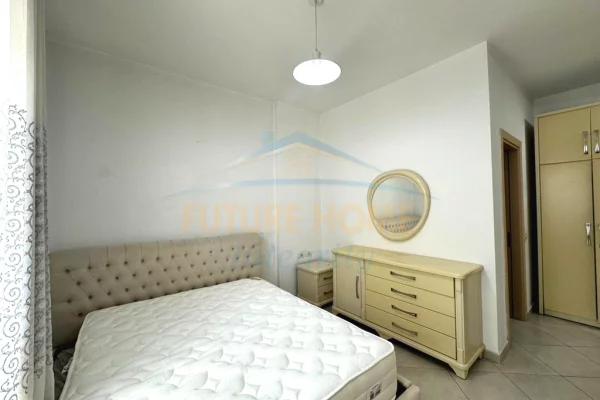 Shtepi me qera Apartament ne Tirane, 2+1, Mobilimi E mobiluar, Pagesa 750  Euro.