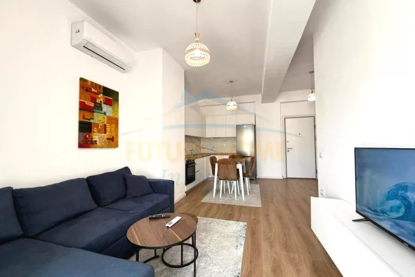 Shtepi ne shitje Apartament ne Tirane, 1+1, Mobilimi E mobiluar, Pagesa 120,000  Euro.