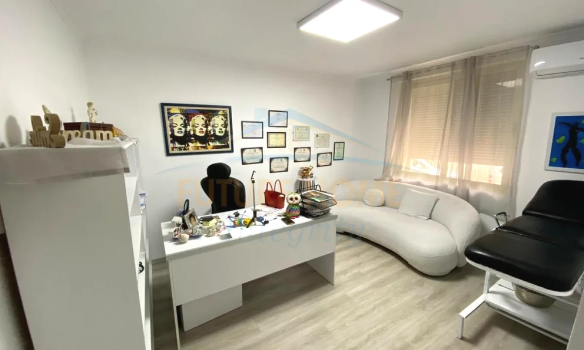 Qera, Ambient biznesi, Myslym Shyri, Tirane.