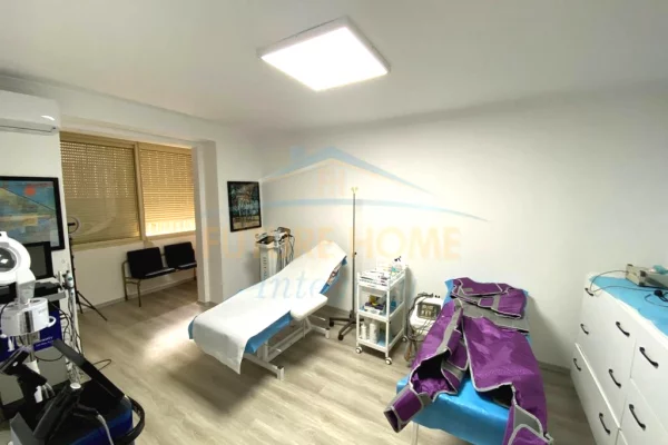 Qera, Ambient biznesi, Myslym Shyri, Tirane.