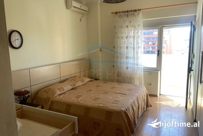 Qera , Apartament 2+1 , Pazari i Ri 