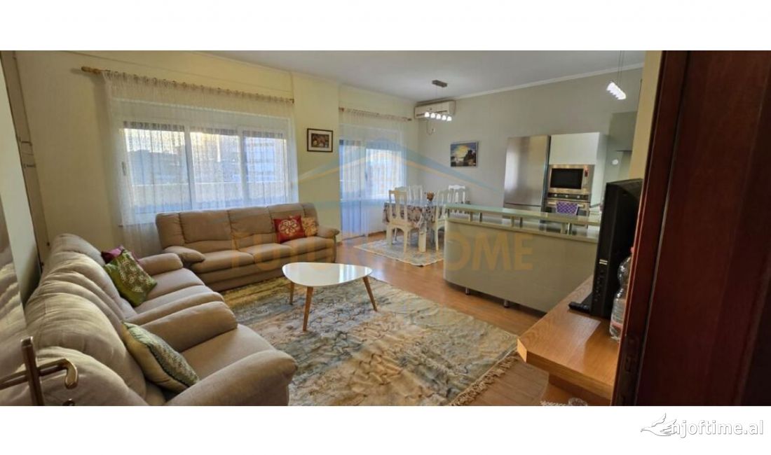 Qera , Apartament 2+1 , Pazari i Ri 