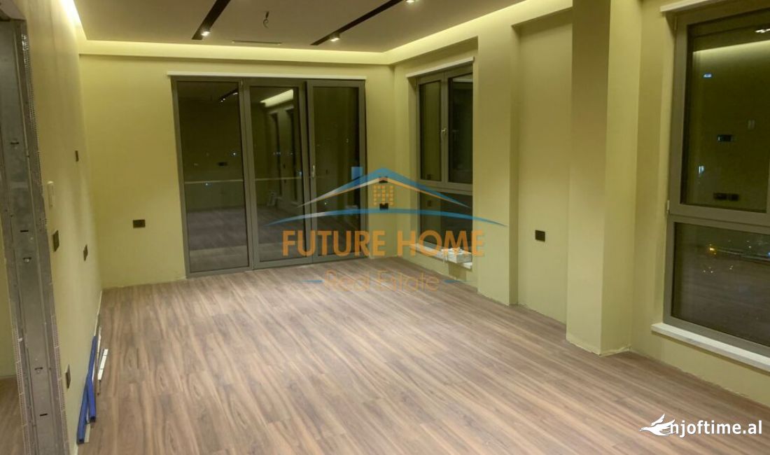 Qera Ambjent Biznesi , Rruga e Kavajes