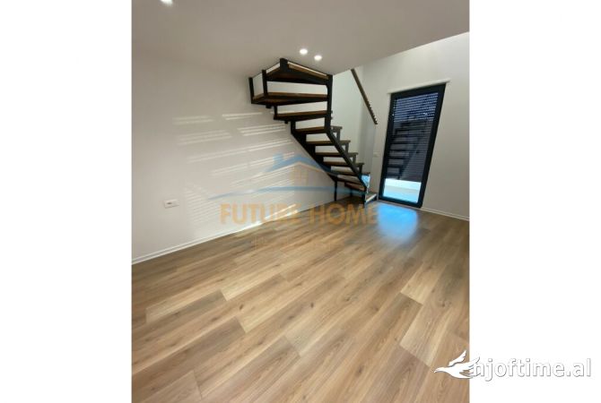 Qera , Duplex , Xhanfize Keko, Tirane 