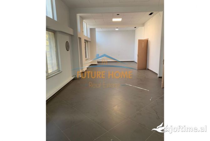 Shitet , Ambjent Biznesi , Rruga e Dibres , Tirane 