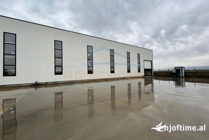 Truall ose Toke ne Durres - 3,000 Euro