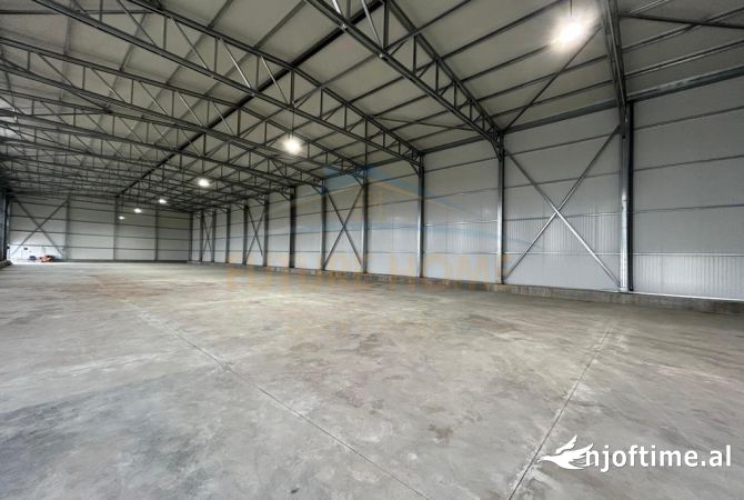 Truall ose Toke ne Durres - 3,000 Euro