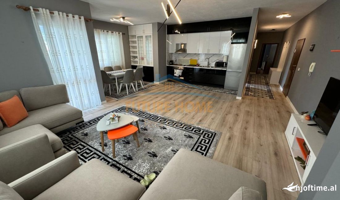 Shtepi me qera Apartament ne Tirane, 2+1, Mobilimi E mobiluar, Pagesa 800  Euro.