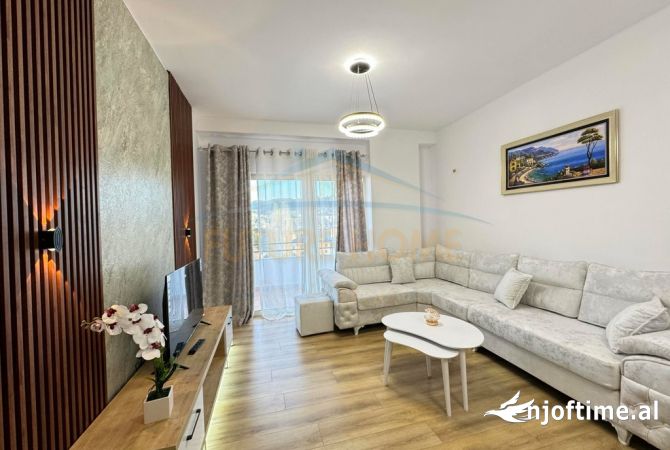 Shitet Apartament 1+1 Misto Mame , Tirane 
