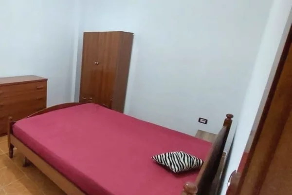 1+1,28.000 lek,Me ujin e Perfshir ne cmim,Fundi Rruges Jordan Misja 