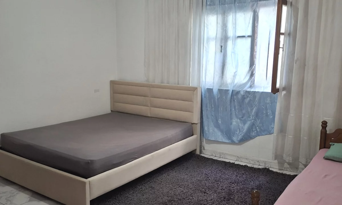 Shtepi me qera Apartament ne Tirane, 1+1, Mobilimi E mobiluar, Pagesa 33,000  Leke.