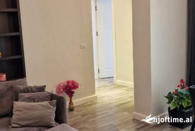 Apartment for sale in Tirana 2+1, Furnished