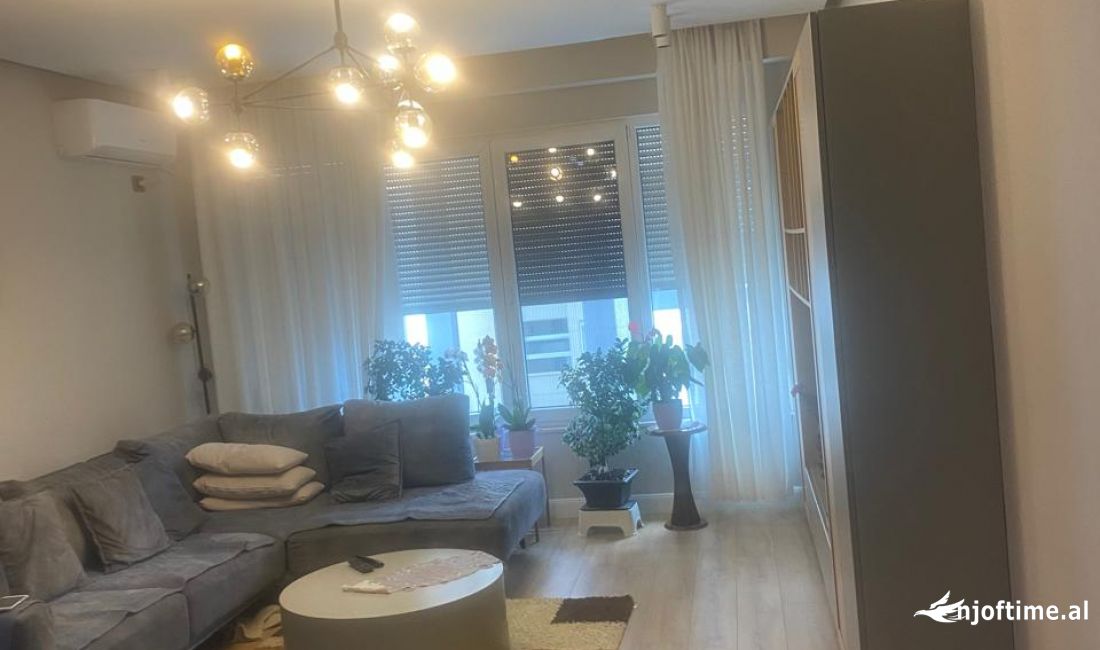 Apartment for sale in Tirana 2+1, In Part