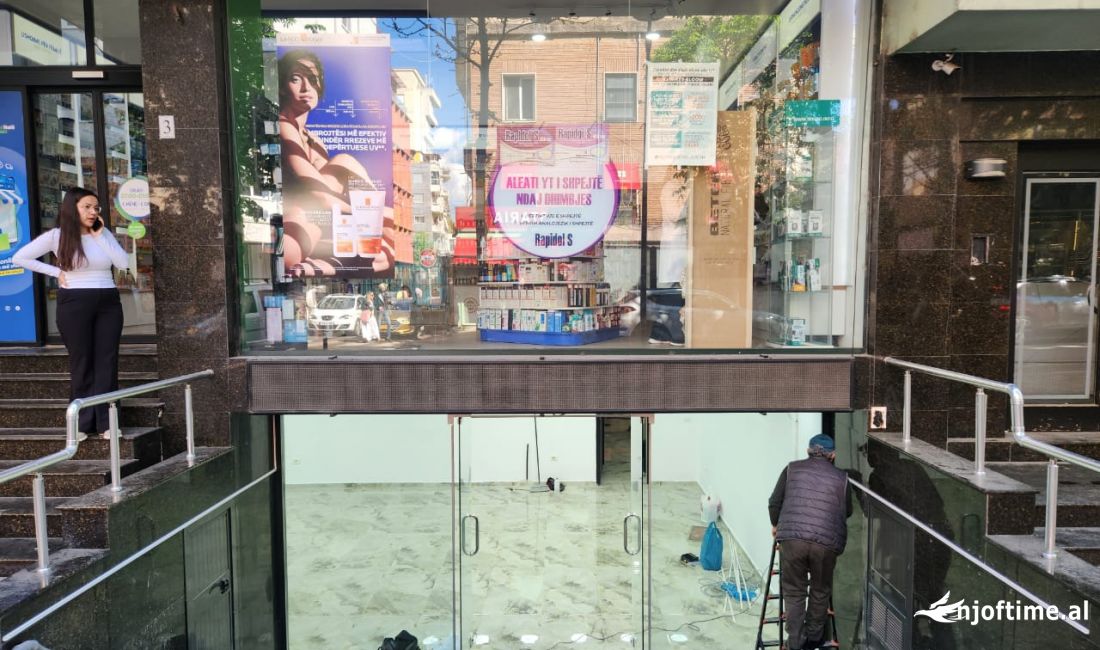 Ambjent me qera ne bllok