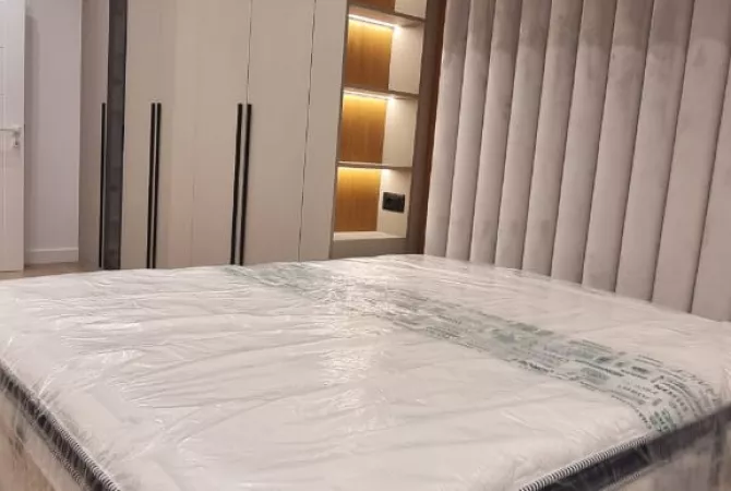 Shtepi me qera Apartament ne Tirane, 2+1, Mobilimi E mobiluar, Pagesa 850  Euro.