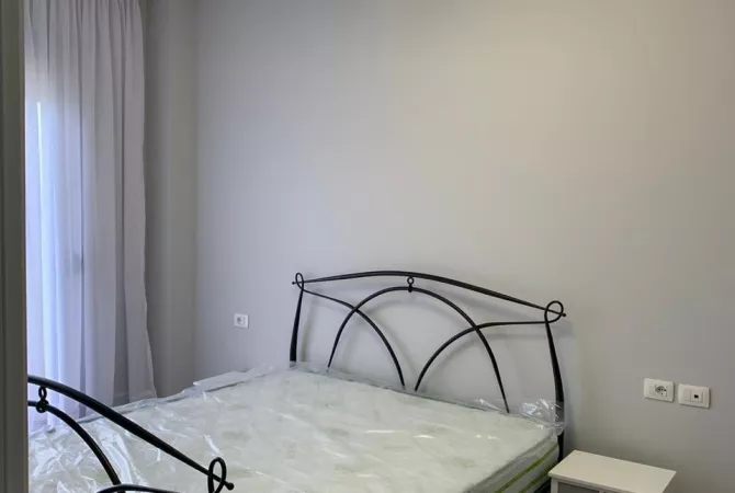 Appartamento in affitto a Tirana 2+1, Arredato