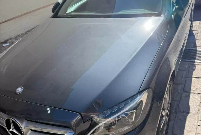 Auto in Vendita a Tirana, Mercedes-Benz, 2017 Diesel,Kambio Automatik Pagamento 15,000  Euro.