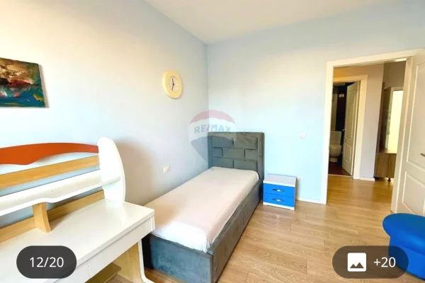 Appartamento in affitto a Tirana 2+1, Arredato