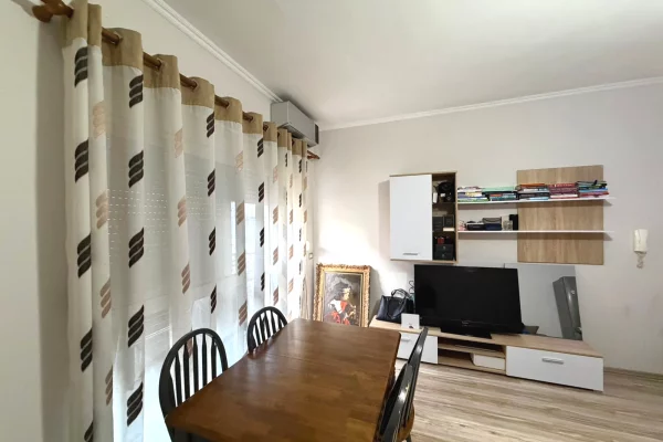 📍Liqeni i Thate, Rruga Peti me pamje nga liqeni i thate