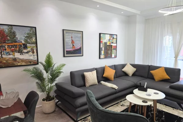 House for Rent 1+1 in Tirana - 1,100 Euro