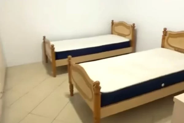 Shtepi me qera Apartament ne Tirane, 2+1, Mobilimi E mobiluar, Pagesa 45,000  Leke.