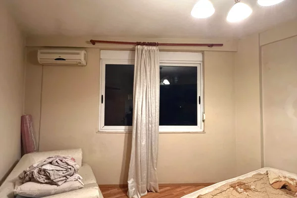 Shtepi me qera Apartament ne Tirane, 1+1, Mobilimi E mobiluar, Pagesa 50,000  Leke.