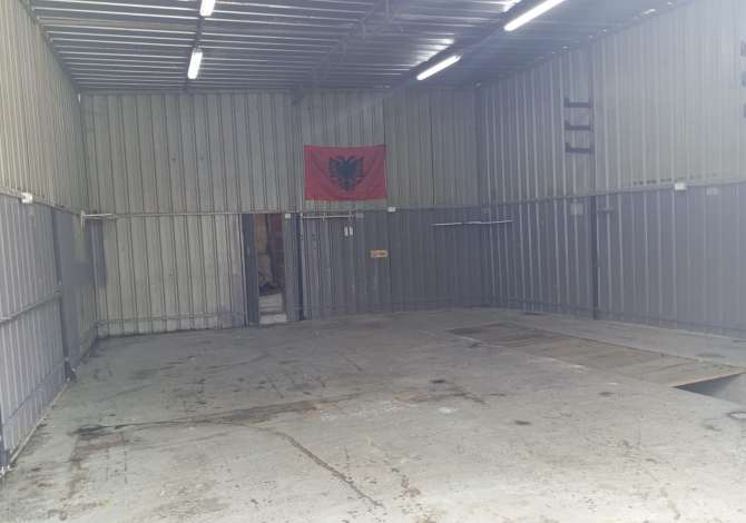 Jepet Ambient me Qera per servis makinash, Astir, ish Kastrati Unaza, Tiranë - Sip 170 M2 !
