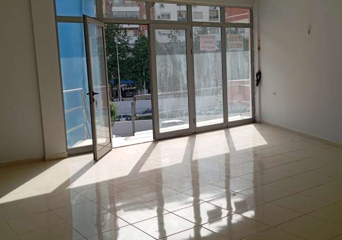 Ambient biznesi me qera 1+1 ne Tirane - 200 Euro
