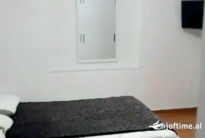 Shtepi ne shitje Apartament ne Sarande, 1+1, Mobilimi E mobiluar, Pagesa 76,000  Euro.