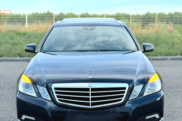 Makina ne shitje ne Tirane - 9,300 Euro