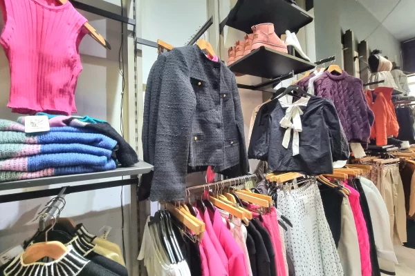 Accessori uomo e donna a Tirana - 1,100 Leke