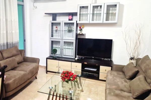 APARTAMENT 2+1+2 ME QERA NE ASTIR