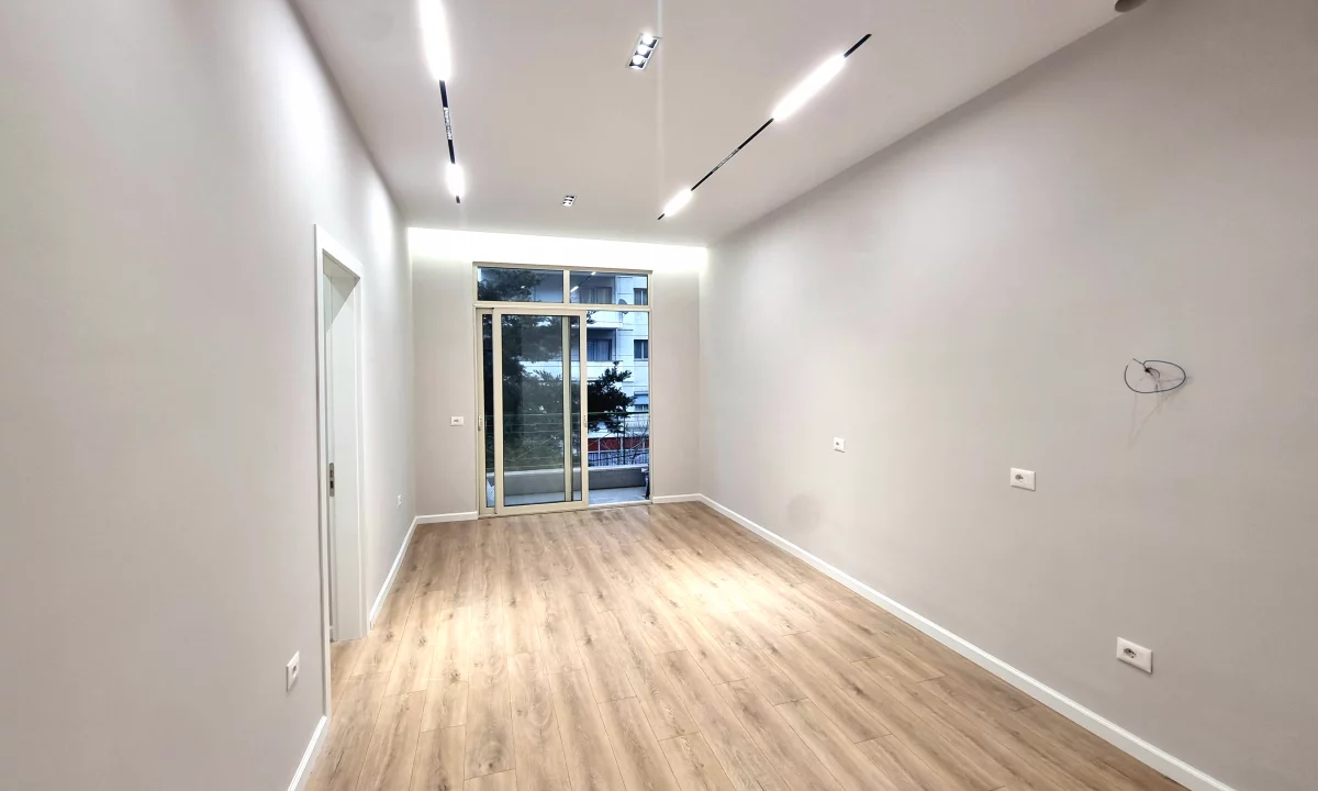 Apartment for sale in Tirana 2+1, Emty