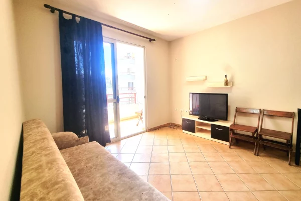 APARTAMENT 2+1 ME QERA NE ASTIR