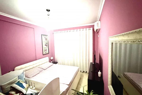Shtepi me qera Apartament ne Tirane, 2+1, Mobilimi E mobiluar, Pagesa 65,000  Leke.