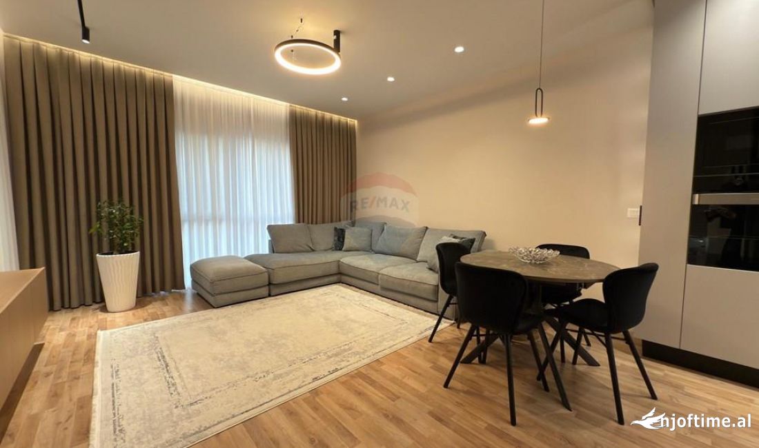Shtepi ne shitje Apartament ne Tirane, 1+1, Mobilimi E mobiluar, Pagesa 155,000  Euro.