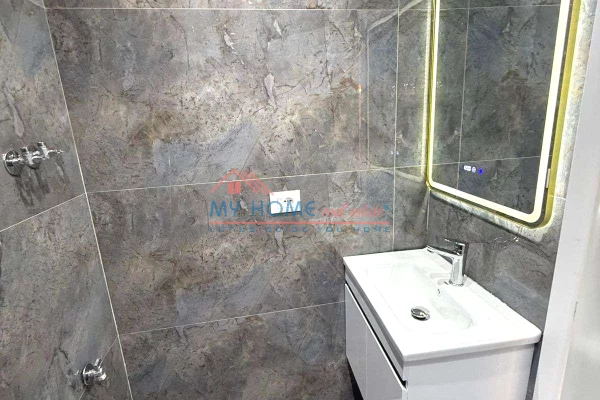 Shtepi ne shitje Apartament ne Tirane, 1+1, Mobilimi Pjeserisht e mobiluar, Pagesa 327,000  Euro.