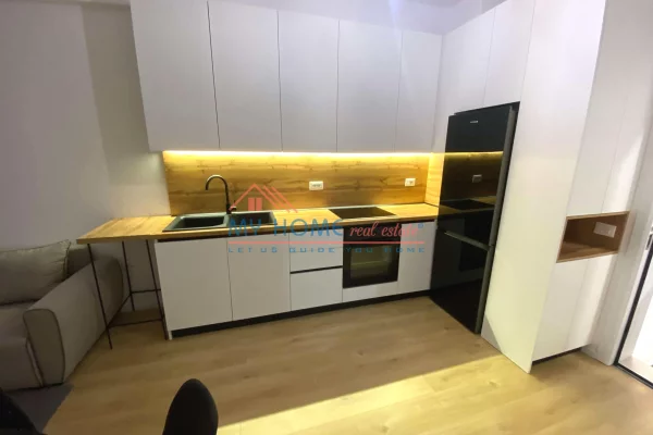 Shtepi me qera Apartament ne Tirane, 1+1, Mobilimi E mobiluar, Pagesa 45,000  Leke.