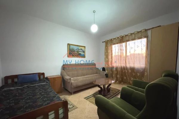 Shtepi me qera Apartament ne Tirane, 2+1, Mobilimi E mobiluar, Pagesa 52,000  Leke.