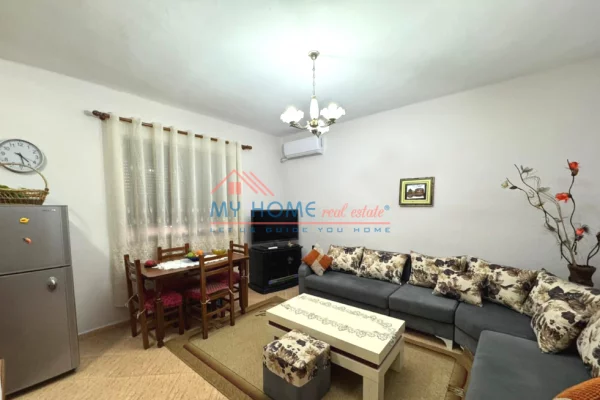 Shtepi me qera Apartament ne Tirane, 2+1, Mobilimi E mobiluar, Pagesa 52,000  Leke.